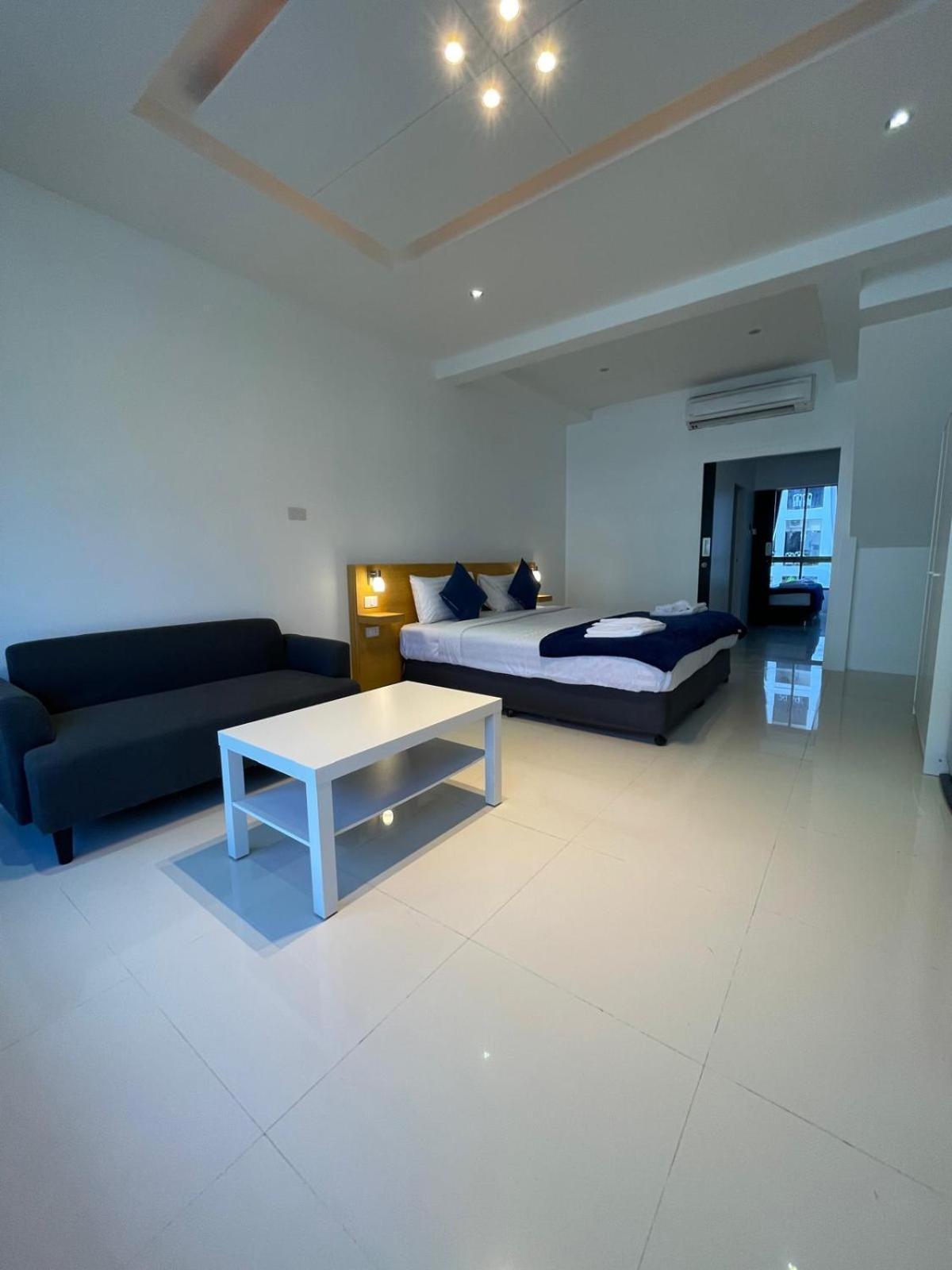 Bh Cozy Paradise Patong Exterior photo