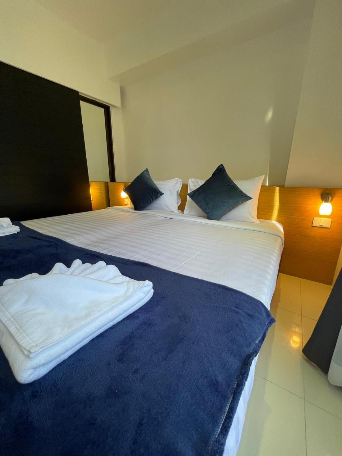 Bh Cozy Paradise Patong Exterior photo