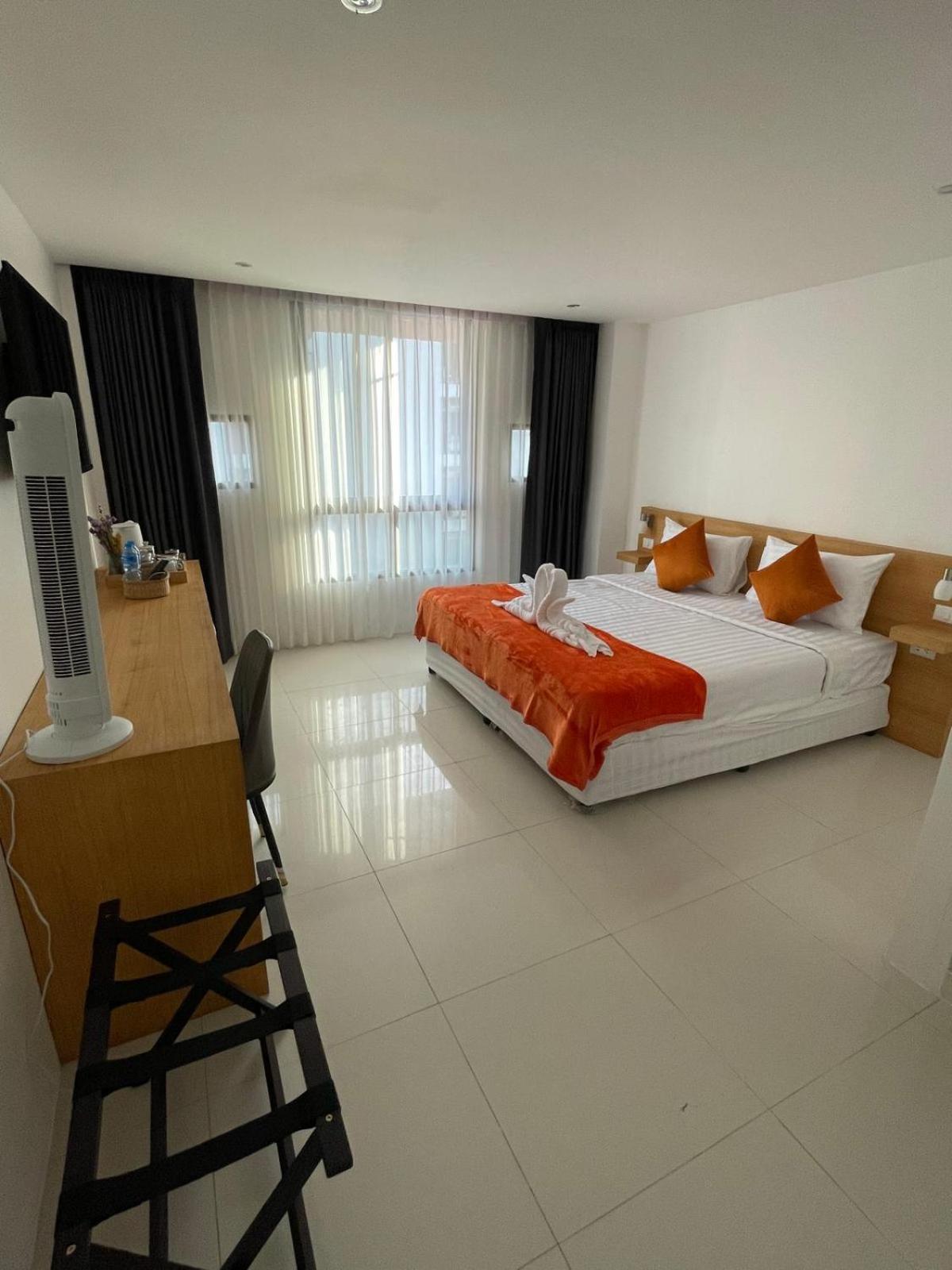 Bh Cozy Paradise Patong Exterior photo