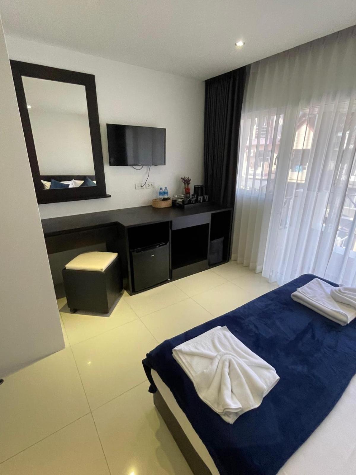 Bh Cozy Paradise Patong Exterior photo